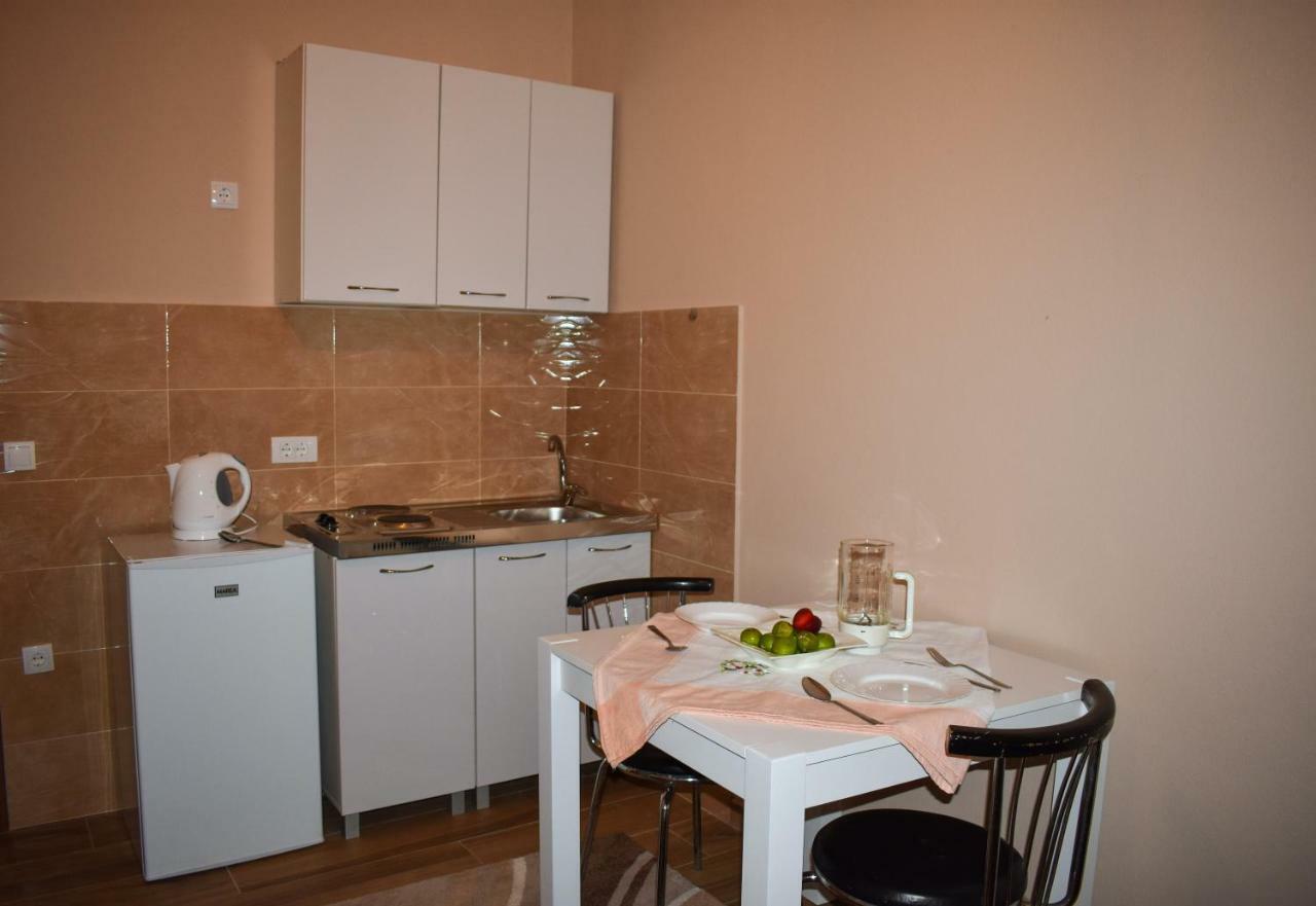 Apartments Hillside Ulcinj Bagian luar foto