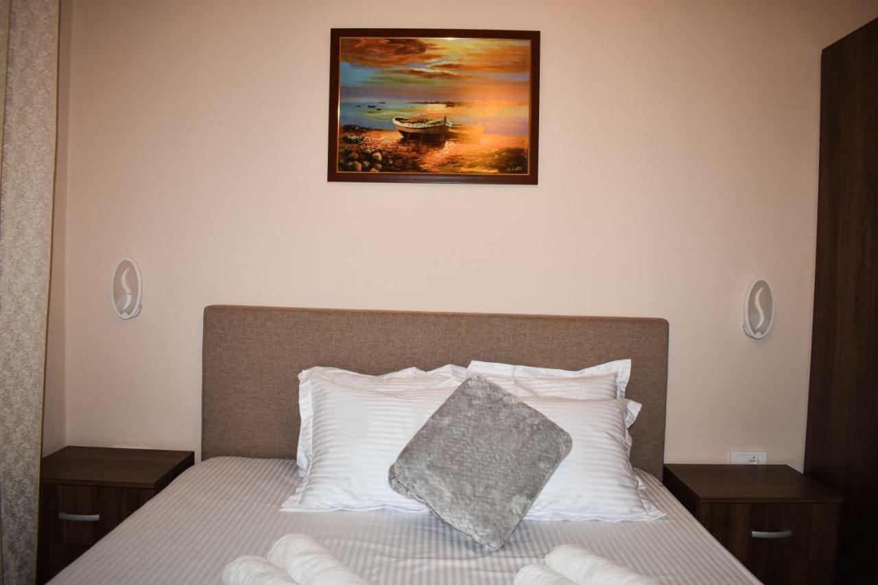 Apartments Hillside Ulcinj Bagian luar foto