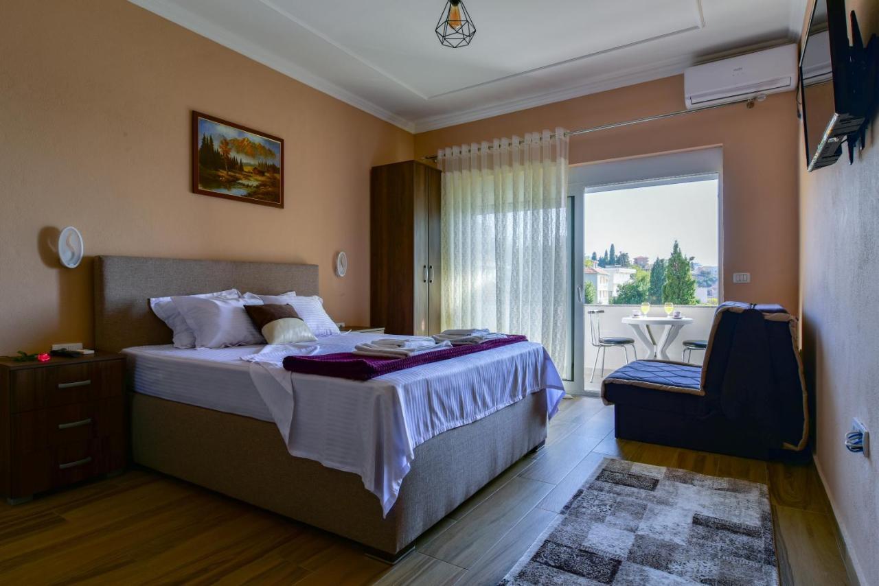 Apartments Hillside Ulcinj Bagian luar foto
