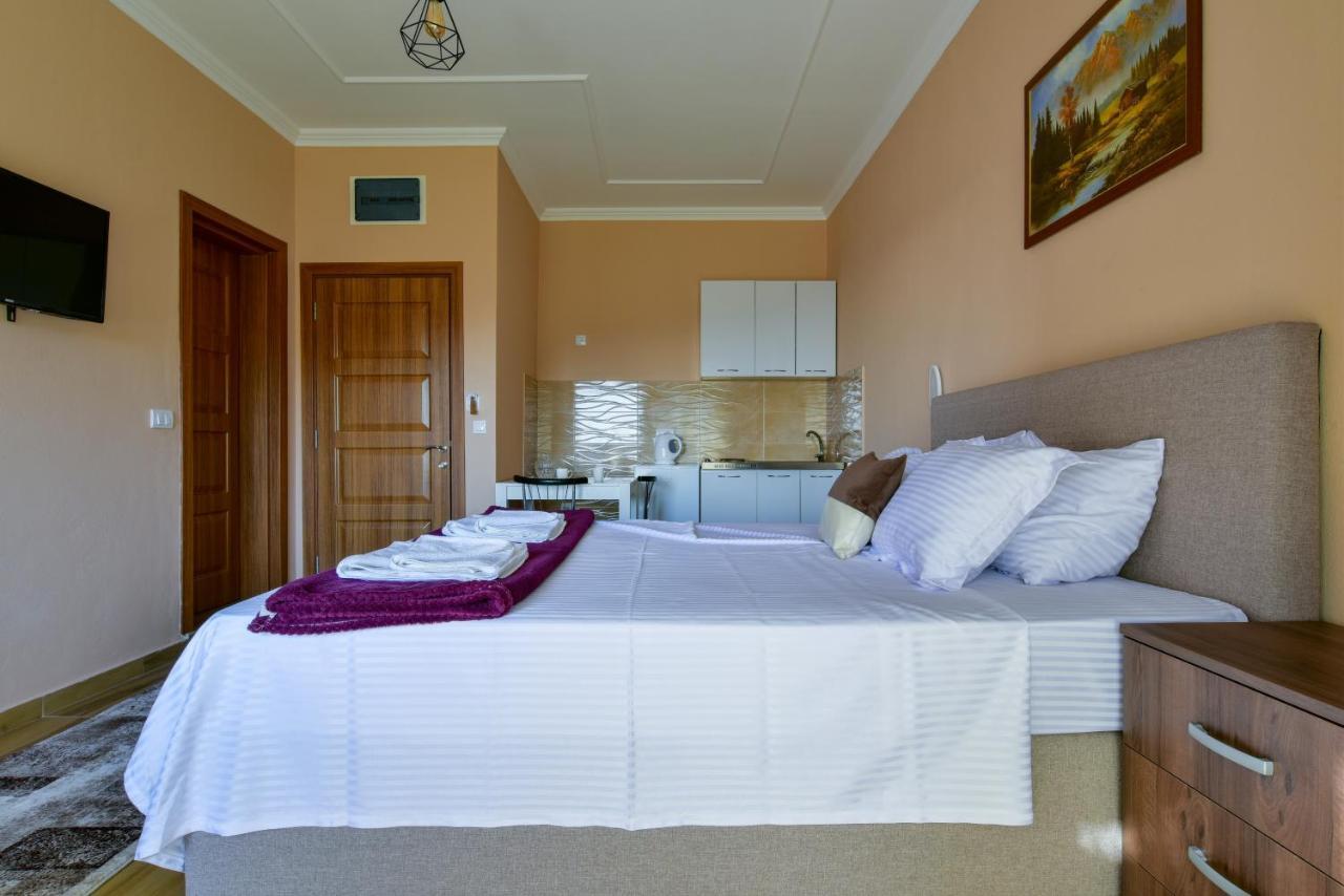Apartments Hillside Ulcinj Bagian luar foto